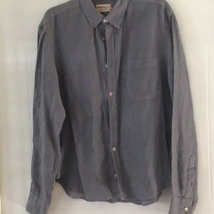 Men’s button down long sleeve shirt